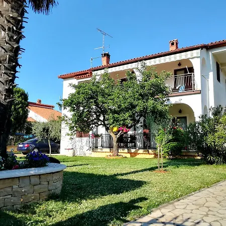 Nina * Porec